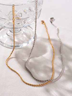 Colar Choker Carol Dourado